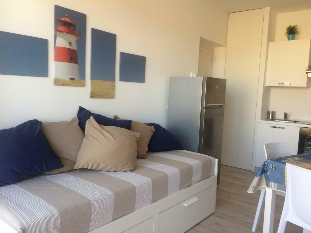 Appartamenti Frontemare Tortoreto Buitenkant foto