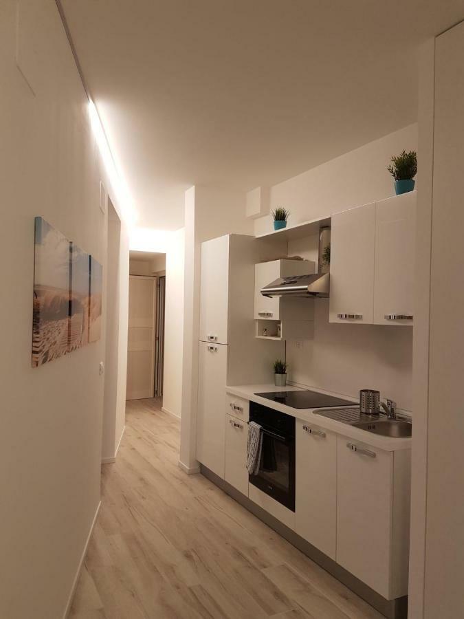 Appartamenti Frontemare Tortoreto Buitenkant foto